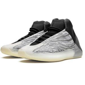 ADIDAS YEEZY BASKETBALL - QNTM